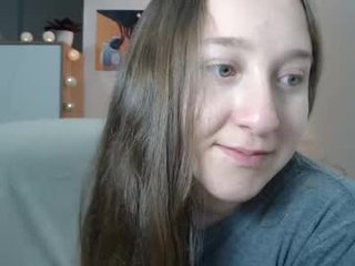 skarpio17 tiny tits cam babe loves on every her hairy piss-hole on camera