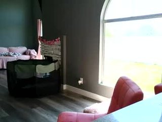 sororitymckenzie teen cam babe wants to be fucked online as hard as possible