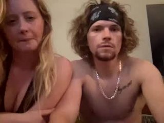 treeman817 horny couple adores fucking online