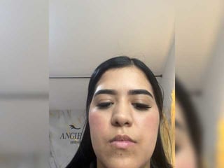biancawolf latina cam babe brings live sex to him online