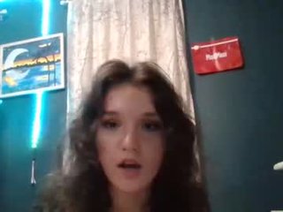 dumlala teen cam babe wants to be fucked online as hard as possible