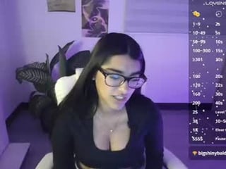 amara_silk cam babe with big tits in private live sex show