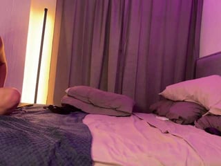 lexiiegray2 brunette cam babe loves getting her cunt banged online