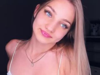 ouch_may teen cam babe wants to be fucked online as hard as possible