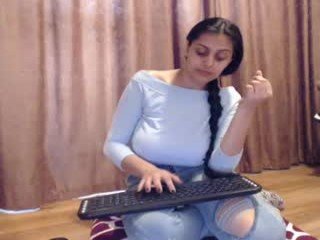rosasweet02 BBW teen cam babe is free to tease her plump pussy live on cam