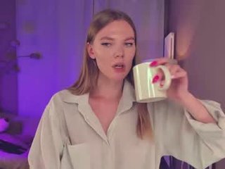 merry_dancers_ cam babe wants during the strip show her small tits on camera