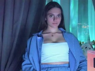 lorettadunnell teen cam babe wants to be fucked online as hard as possible