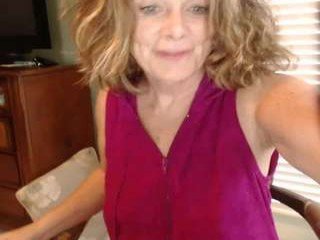 ladybabs horny couple adores fucking online