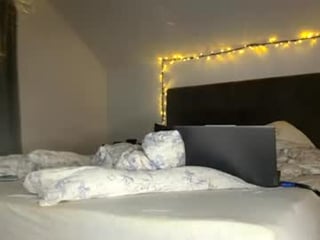 hottcouples00 horny couple adores fucking online