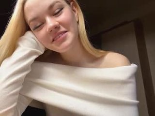megganskurski teen cam babe wants to be fucked online as hard as possible