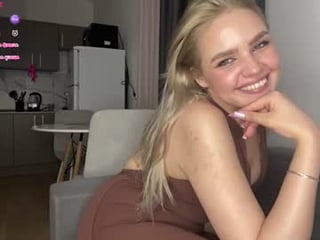 lakeishaschoch sex cam with a horny cute cam girl that's also incredibly naughty