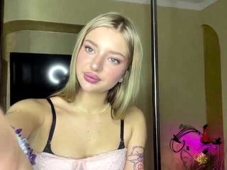 alethearushforth teen cam babe wants to be fucked online as hard as possible