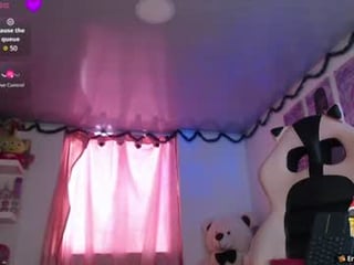 violett_brown9 ebony cam girl with big tits