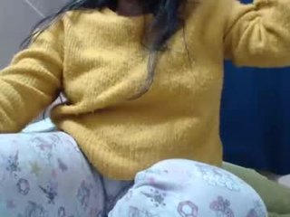 angelsexylatina latina cam milf wants fucking with one horny guy online